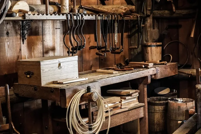 woodworking, workbench, workshop, tools, barrels, cooper, carpentry, woodworking, woodworking, workbench, workbench, workbench, workbench, workbench. How small-shop makers standardize modular workbenches