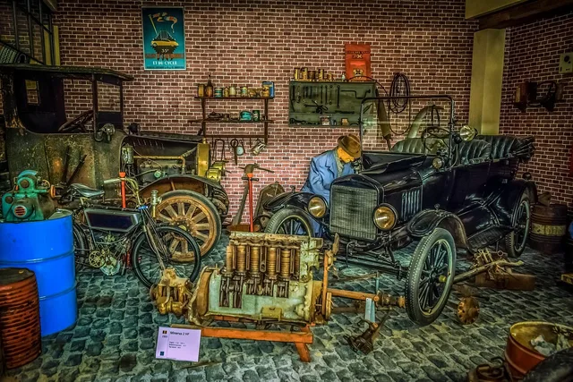 garage, repairs, car, mechanic, workshop, service, fix, engine, worker, tools, autoworld, brussels, car wallpapers, belgium, car museum, brown car, brown tools, brown garage, brown service. 4 things worth knowing about garage workshop storage ideas