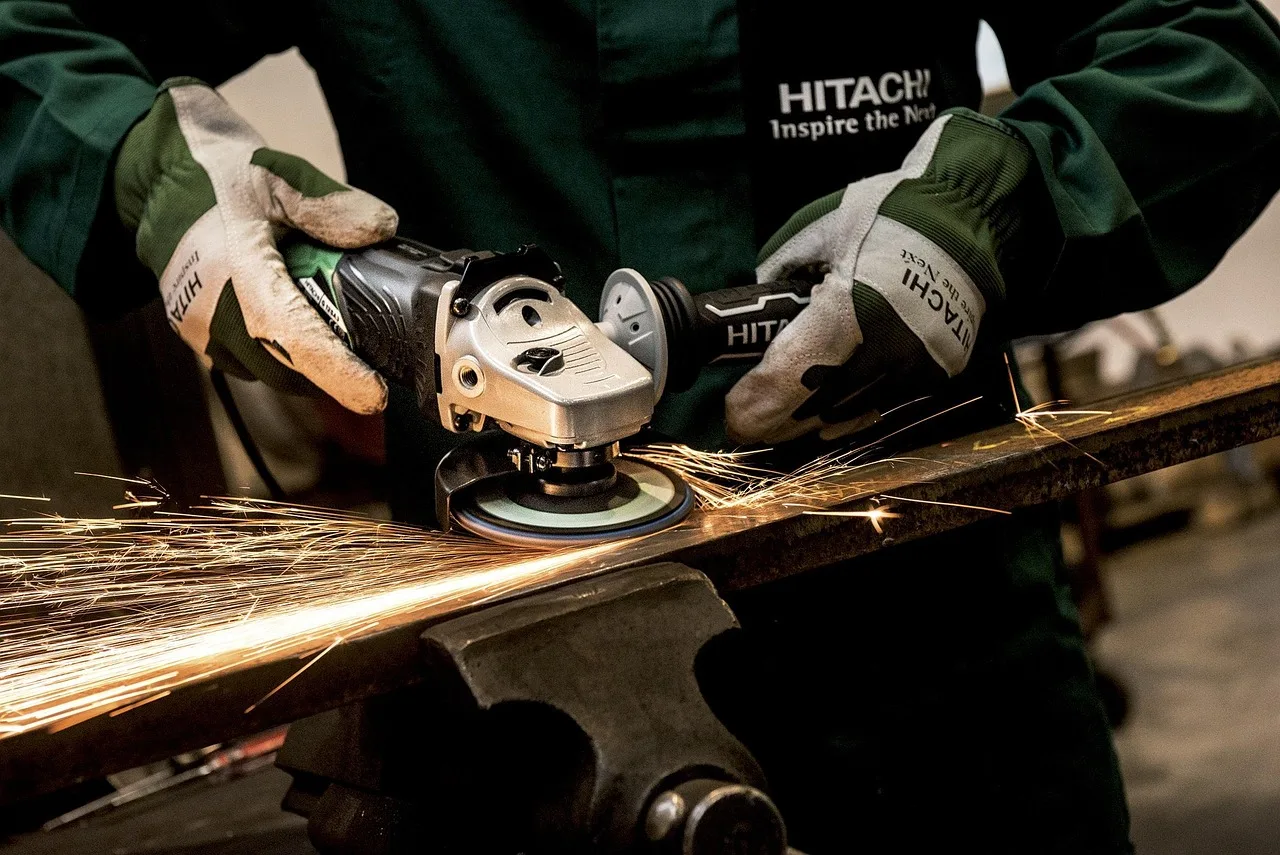 grinder, hitachi, power tool, flexible, grind, building, worksite, processing, metal, grinder, grinder, grinder, grinder, grinder, power tool, power tool, power tool, power tool. Beginner garage projects, each built to teach exactly one skill